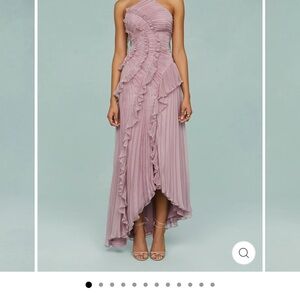 Chic Mauve Ruffled One-Shoulder Dress